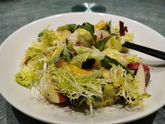 橄榄油蔬果大拌菜-马仕玖煲·融合菜·酥不腻烤鸭(人大店)