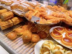 -巴黎贝甜(大宁国际商业广场店)