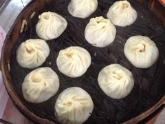 鲜肉汤包-四季美汤包(户部巷店)