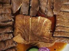 卤水狮头鹅三拼-尚一汤·粤菜海鲜(环球港店)