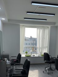 -LILI·HAIR SALON理理造型