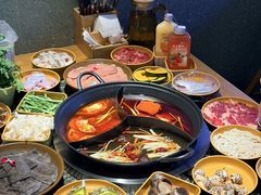 -杨肥肠火锅大排档(火车站花园店)