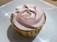 粉色玫瑰-小西家作•精致蛋糕(富力爱丁堡店)