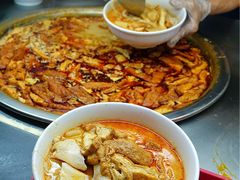 -亚王咖喱鸡米粉面