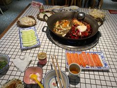 九宫格红汤锅-董眼镜火锅(洪崖洞总店)