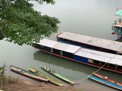 -乌托邦酒吧和餐厅
