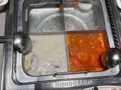 -海底捞火锅(金山百联店)