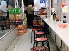 用餐区-二七友名焖子铺