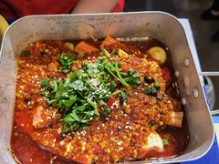 -马路边边串串香(苗栗路店)