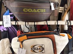 -COACH蔻驰(恒隆广场店)