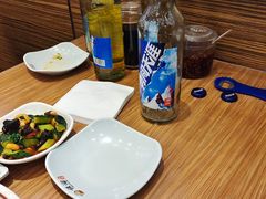 -顺溜·手工刀削面·黑金店(铜锣湾店)