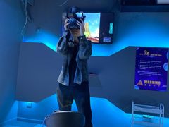 -VR 间客漫·PS电玩·虚拟现实包间游戏电竞(街道口店)