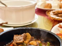 石锅牛仔骨-宜宾海鲜酒家·三十年老字号