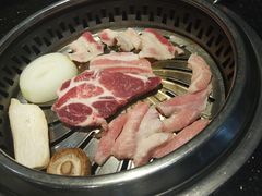 -木槿花韩式炭烤·熟成肉工坊(孙文东路店)