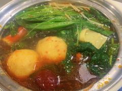 -苏小北旋转小火锅(鲁商广场店)