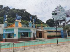 -平湖九龙山乐满地水上乐园