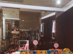 -VENCHI 闻绮(上海佛罗伦萨小镇店)