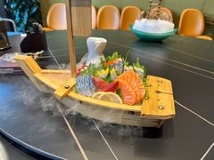 -鼎泰亨·海鲜牛肉餐厅(滨江店)