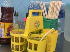 -榮泰米粉湯(Left Shop)