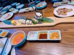 -明洞阿姨·韩式酱蟹烤肉·创意料理(三元桥店)