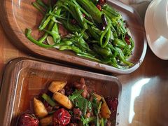 -隔壁老王·家常云南菜(花巷店)