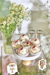 -花轿喜屋婚礼策划