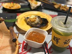 -辉记炭烧海鲜大排档·老字号(福田店)