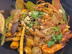 -醉人椒麻辣香锅(王府井喜悦店)