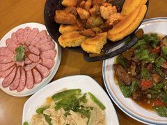 -鹤乡东北菜(崮山路店)