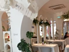 -春树下·树屋花房西餐厅(罍街AS1980店)