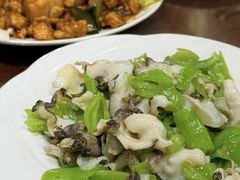 -小铜锣湾海鲜家常菜馆(河西店)