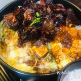 周浦某家小馆子 本来想吃隔壁家的 结果刚消完毒味道很大