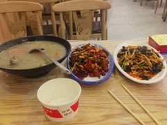 -江城燕子大排档(江汉路步行街店)