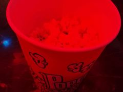 -皇马纯KTV·量贩·聚会(民治店)