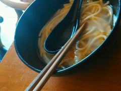 -三千粉牛肉米粉(来客茂店)