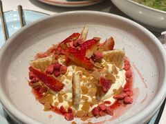 -阿妮叶李(光谷世界城店)