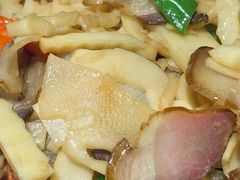 春笋炒腊肉-炊烟·山房菜