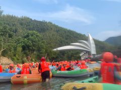 -雅鲁激流探险漂流