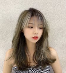 -水灵珑美容造型中心