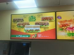 -斯普瑞斯奥特莱斯