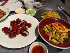 -HOMES上海本帮菜(襄阳公园店)