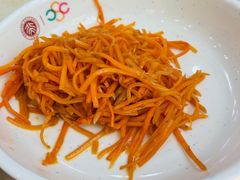 胡萝卜丝-北大学一食堂