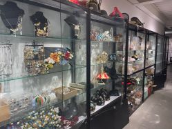 点击看大图 -美云庭古装·格格服汉服·京城旅拍(北京店)