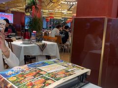 -刘姐啤酒鱼民族演艺餐厅(西街总店)