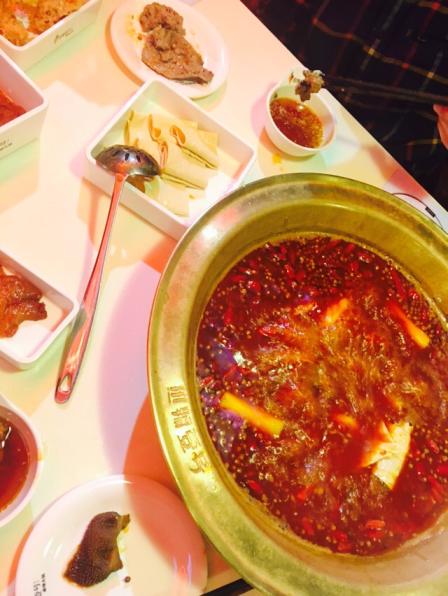 热辣壹号·火锅·烤肉(荟聚购物中心西红门店)