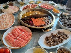 -小天鹅火锅·一线江景洪鼎旗舰店(洪崖洞店)