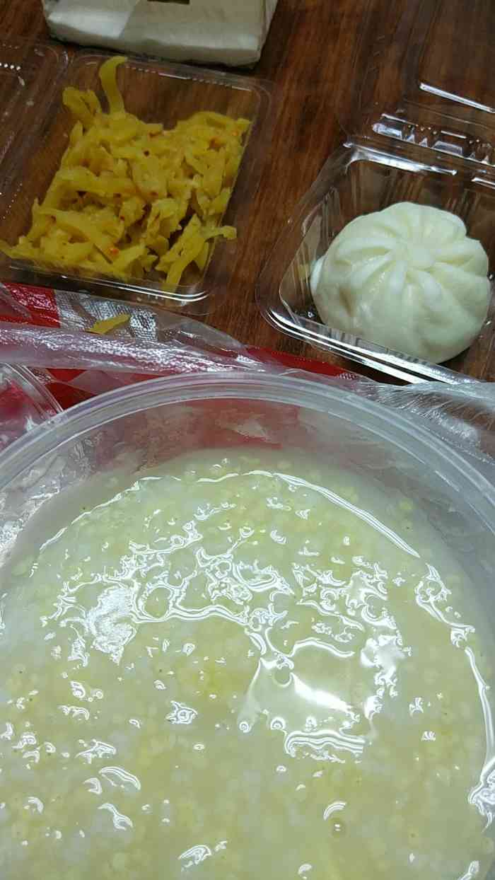 打分 养胃,因本人肠胃不好,中午饭叫外卖吃粥真心舒坦