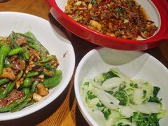 -屋里饭菜·湘菜馆(火车站店)