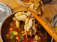 -鸿顺老铁锅美蛙鱼府(解放碑店)