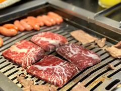 -臻牛烤肉